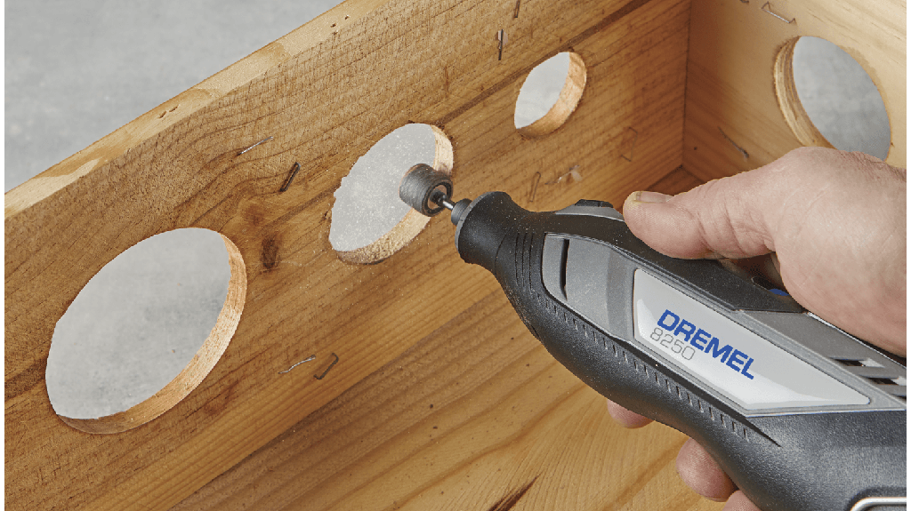 MULTIHERRAMIENTA DREMEL 8250 (8250-5/65)